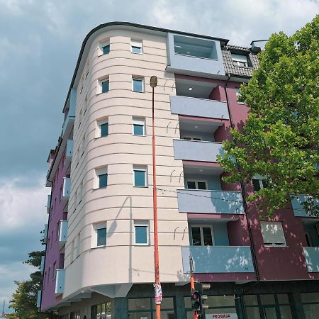 Cozy Corner Apartments - Free parking&Wi-fi Ćuprija Zewnętrze zdjęcie