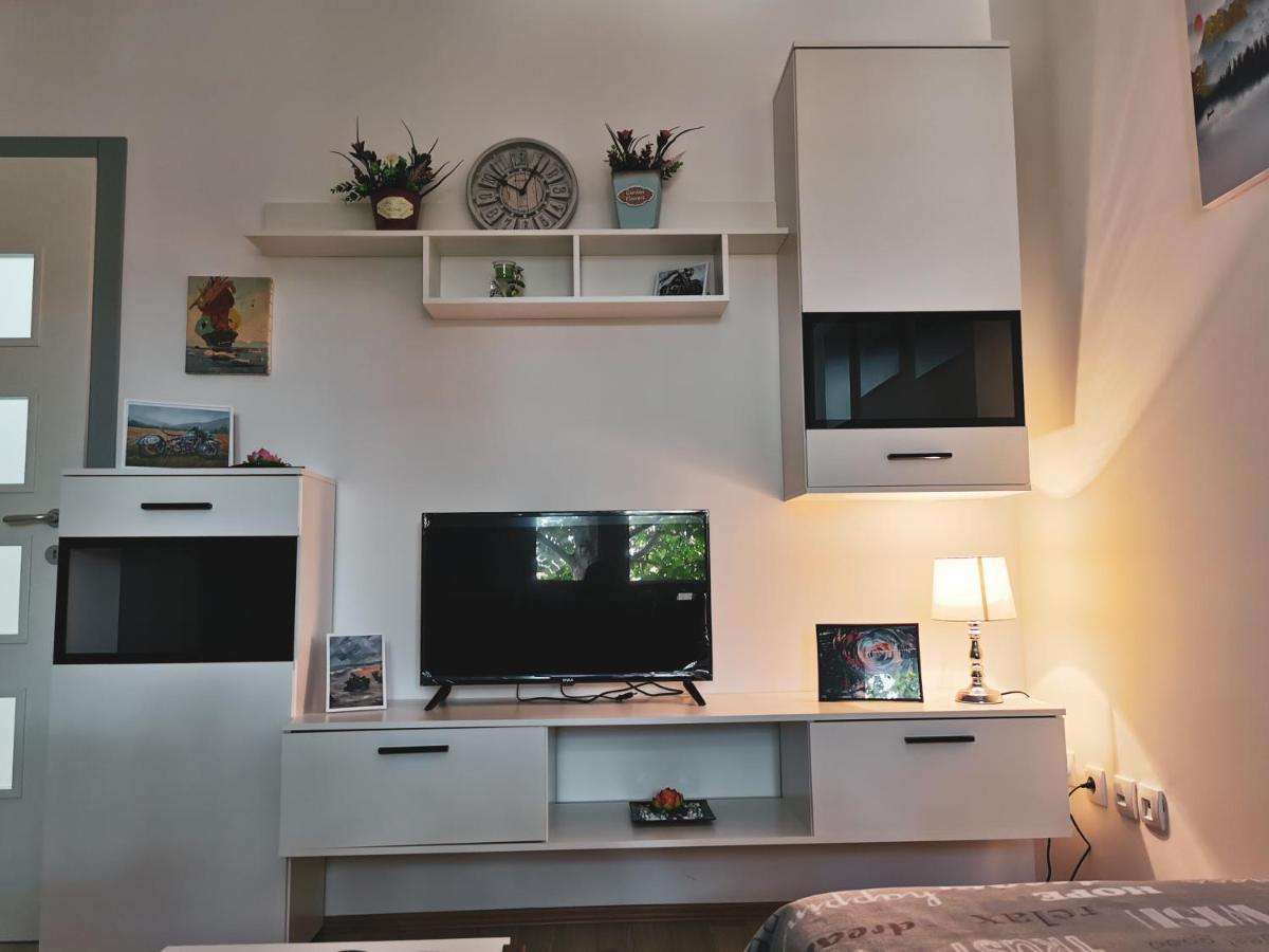 Cozy Corner Apartments - Free parking&Wi-fi Ćuprija Zewnętrze zdjęcie