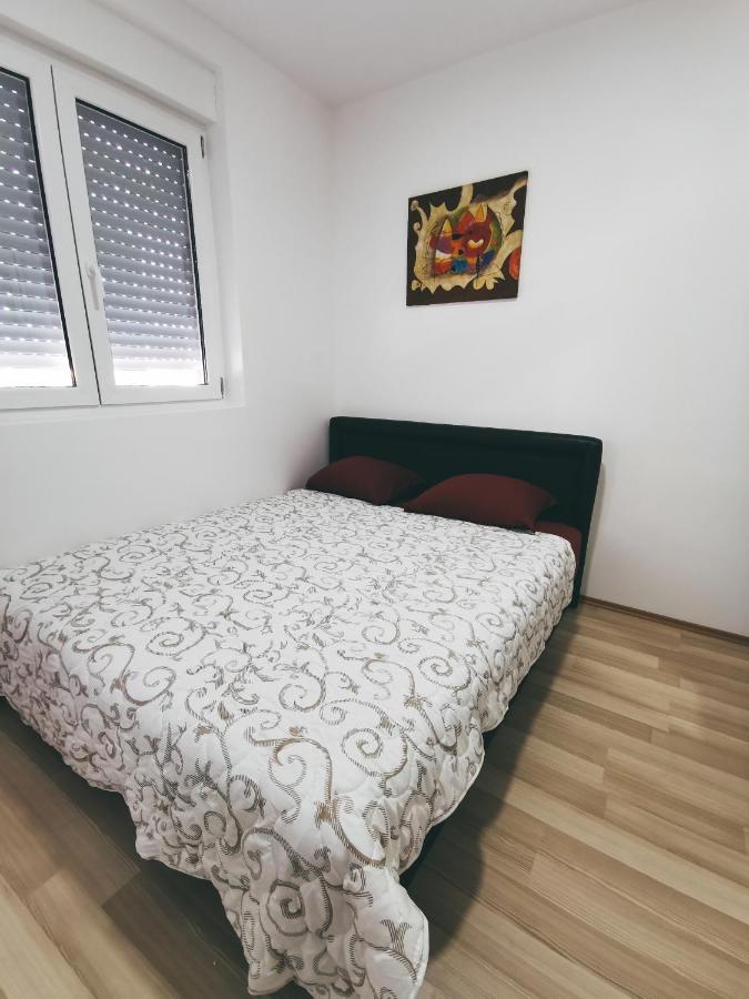 Cozy Corner Apartments - Free parking&Wi-fi Ćuprija Zewnętrze zdjęcie