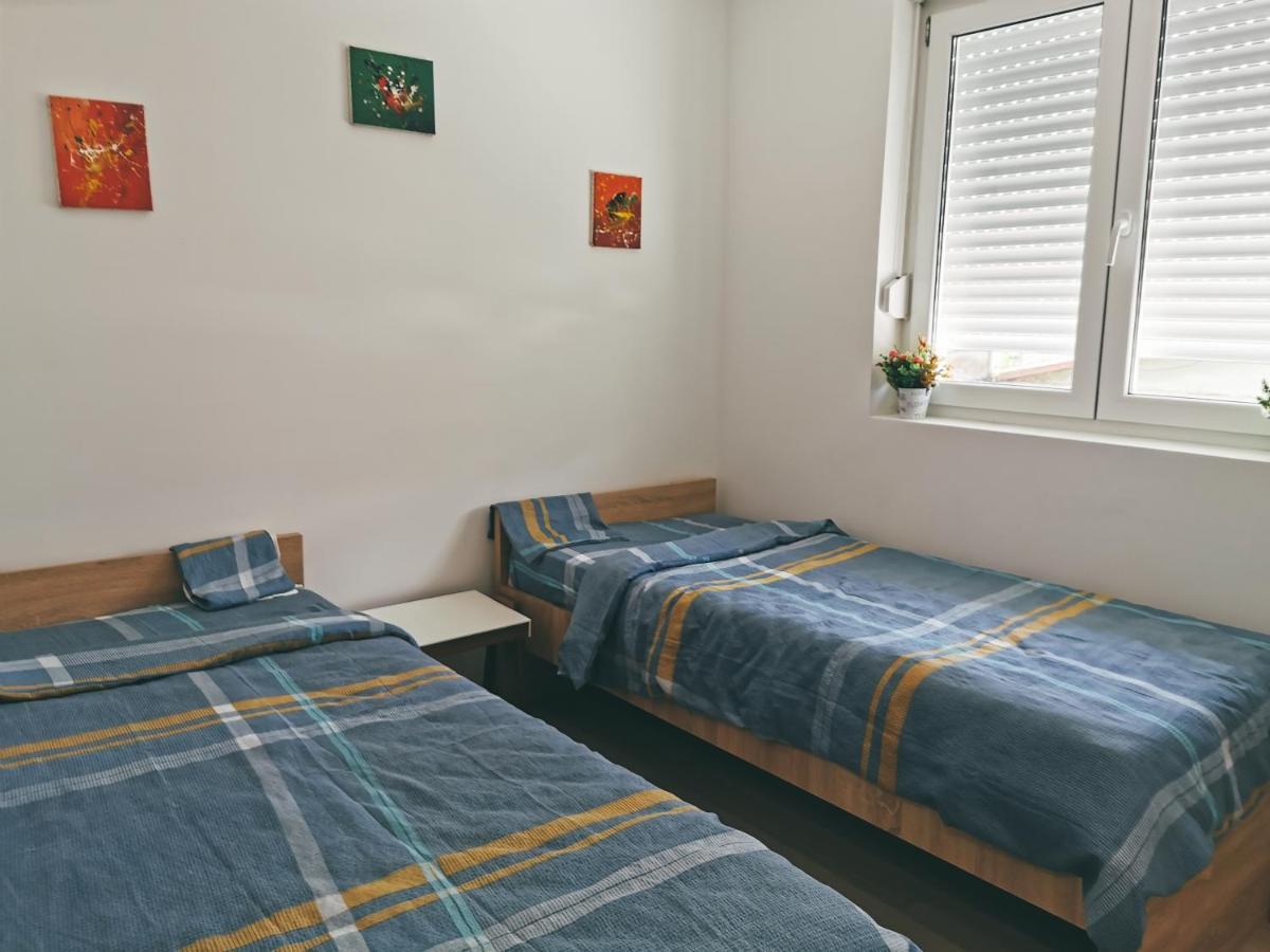 Cozy Corner Apartments - Free parking&Wi-fi Ćuprija Zewnętrze zdjęcie